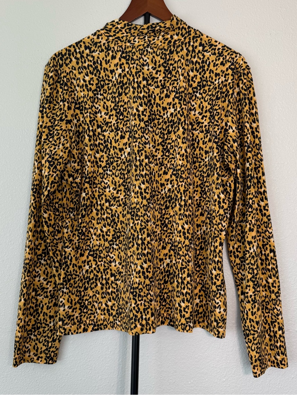 St. John Leopard Print Mock Neck Stretch Knit Top Gold Black Women Size XL - Picture 10 of 11